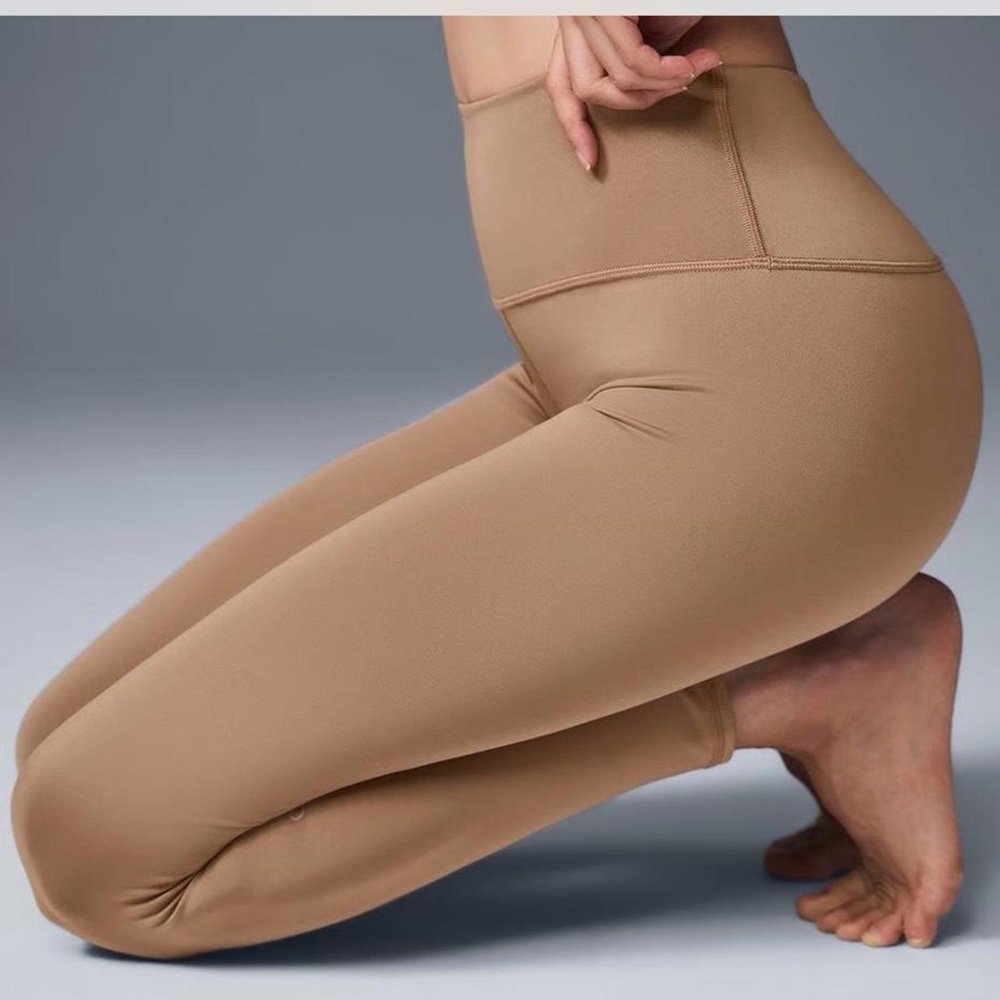 NWT ALO YOGA |  7/8 HIGH WAIST AIRLIFT LEGGING XS - Picture 4 of 4